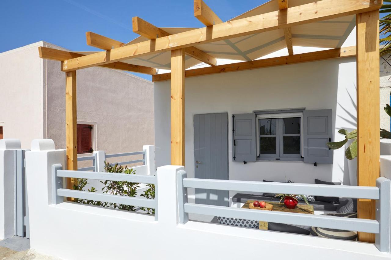 Lamina Guest House Perissa المظهر الخارجي الصورة